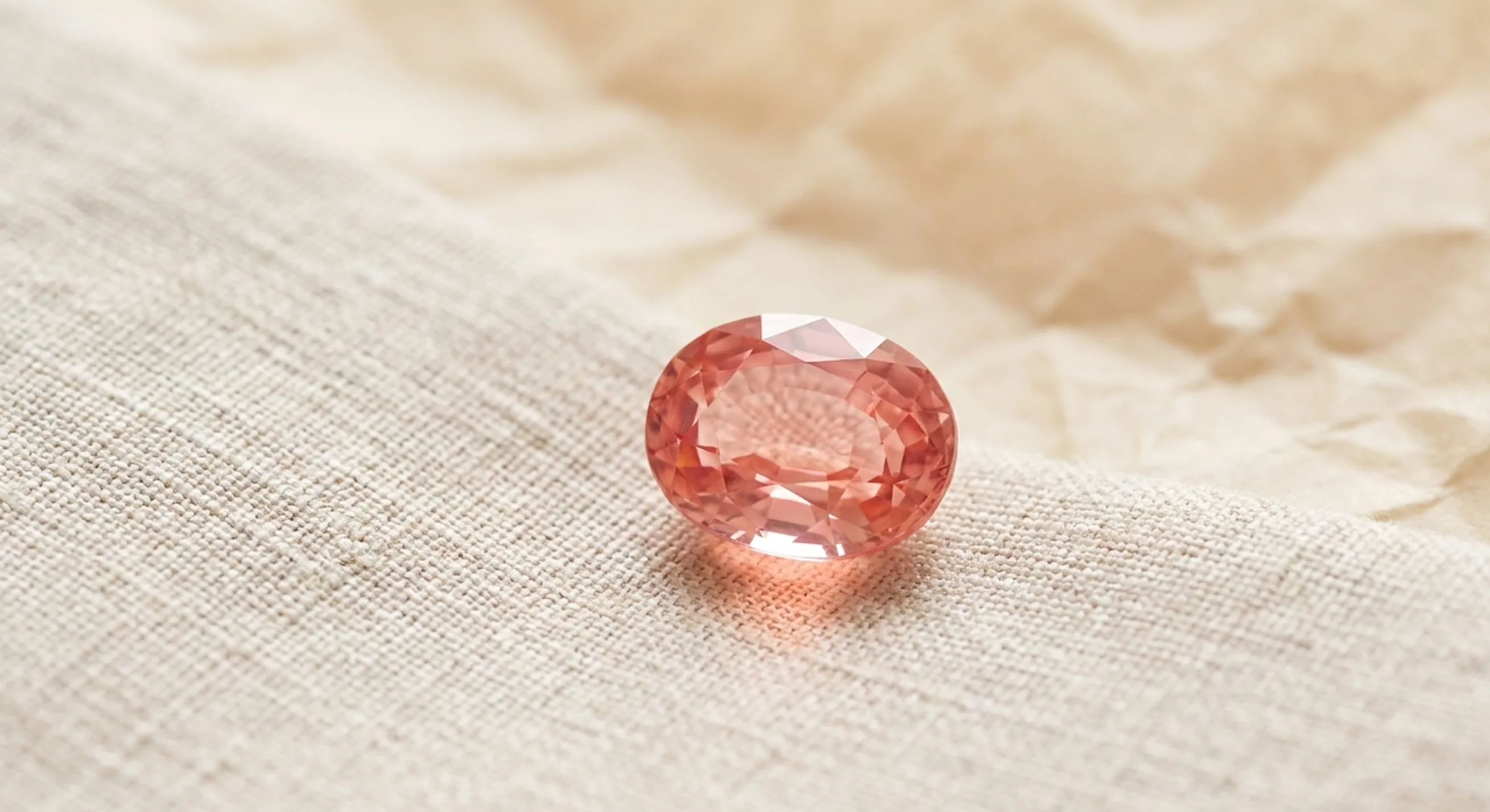 What Is the Padparadscha Glow? Understanding Its Color